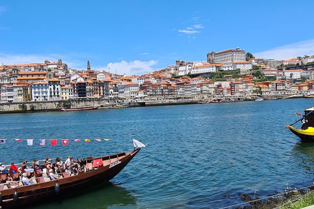 Bright Studio Near Douro River - With Balcony بورتو المظهر الخارجي الصورة